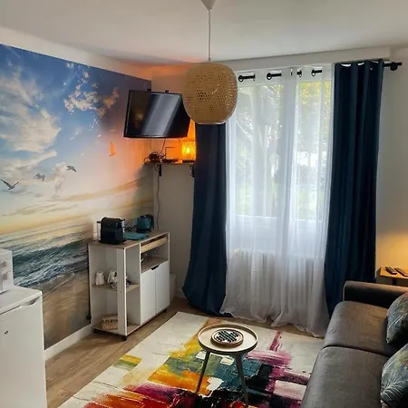 Privee Chez L' Habitant Quarto em Acomodações Particulares