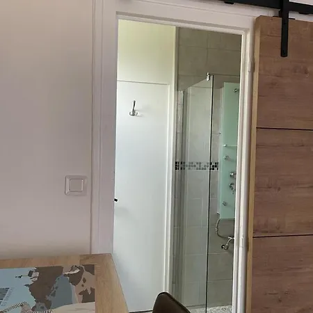 Privee Chez L' Habitant Quarto em Acomodações Particulares